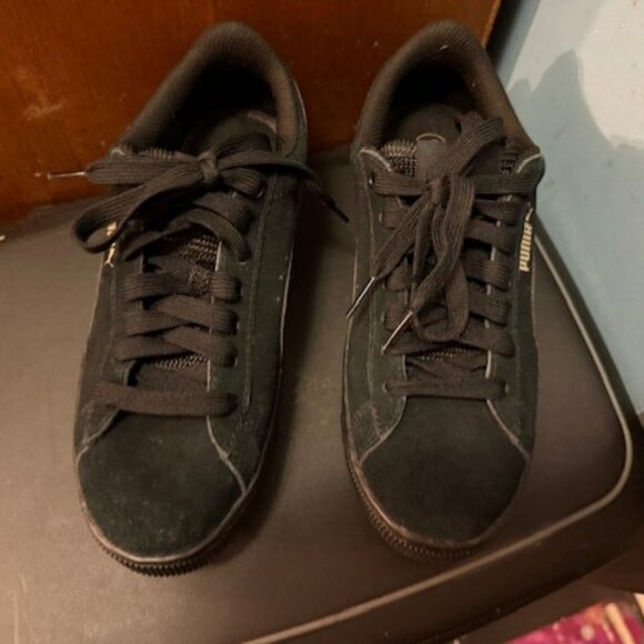 PUMA – Retro Black Vikki Platform Sneaker - Picture 3 of 16